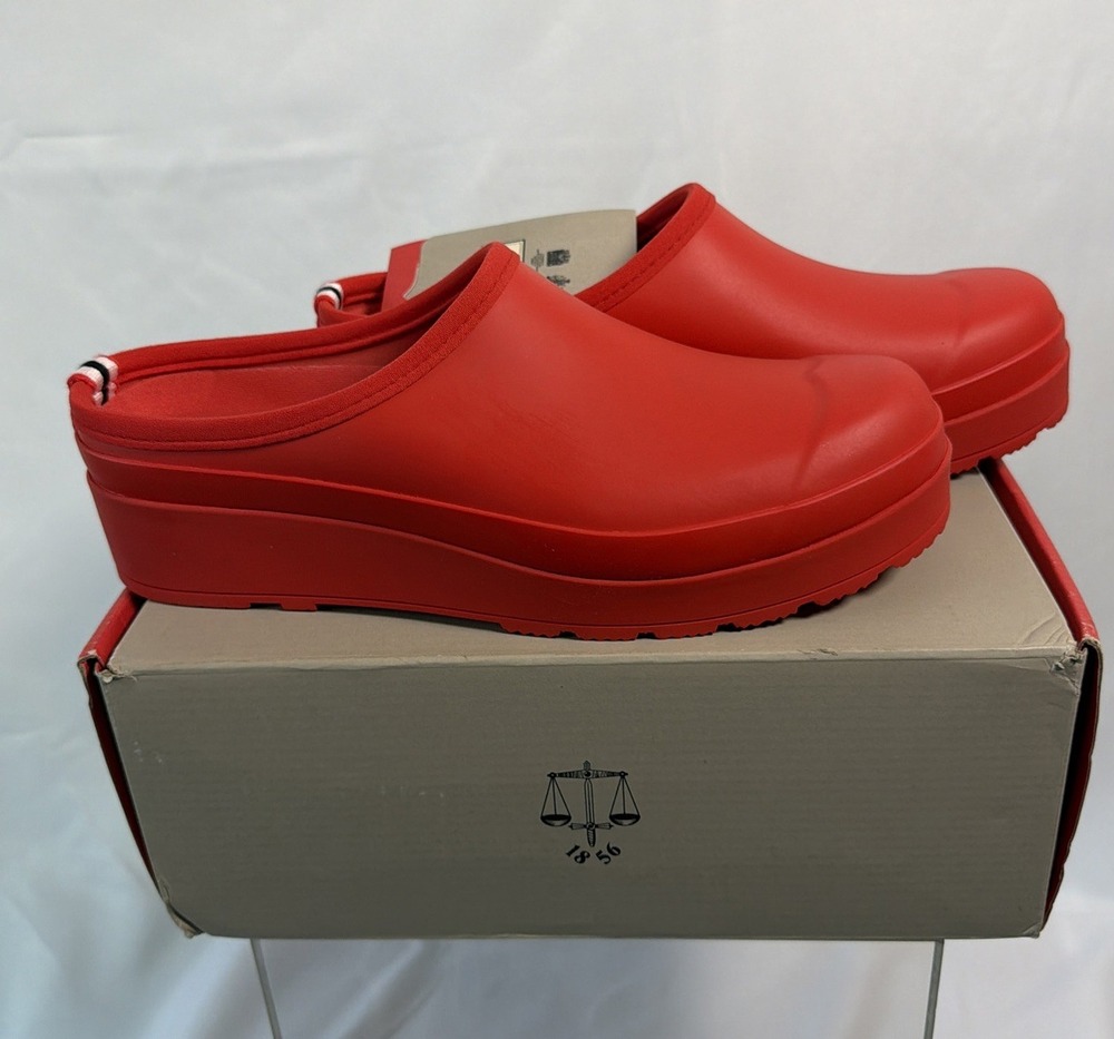 Hunter Original Play Clogs Women’s Size 11 Red Slip On Waterproof Shoes NEW
